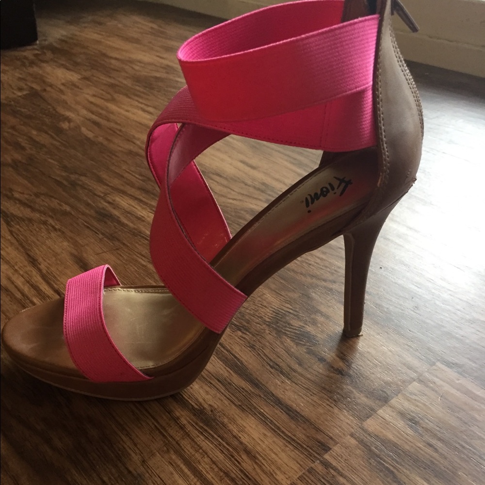 Pink Strappy Heels Size 9